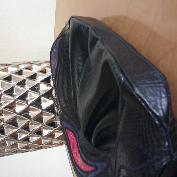 Sylvia Cee Clutch - Faux Leathered Patchwork. - Picture 9 of 10